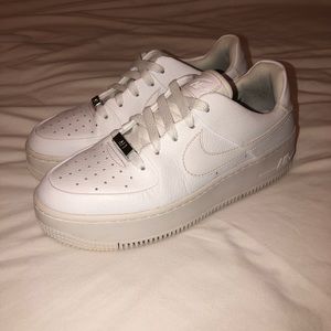 6.5 AF1 SAGE LOW - white - used but like new!